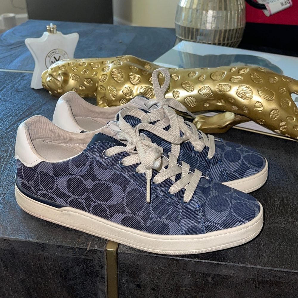Coach shoes